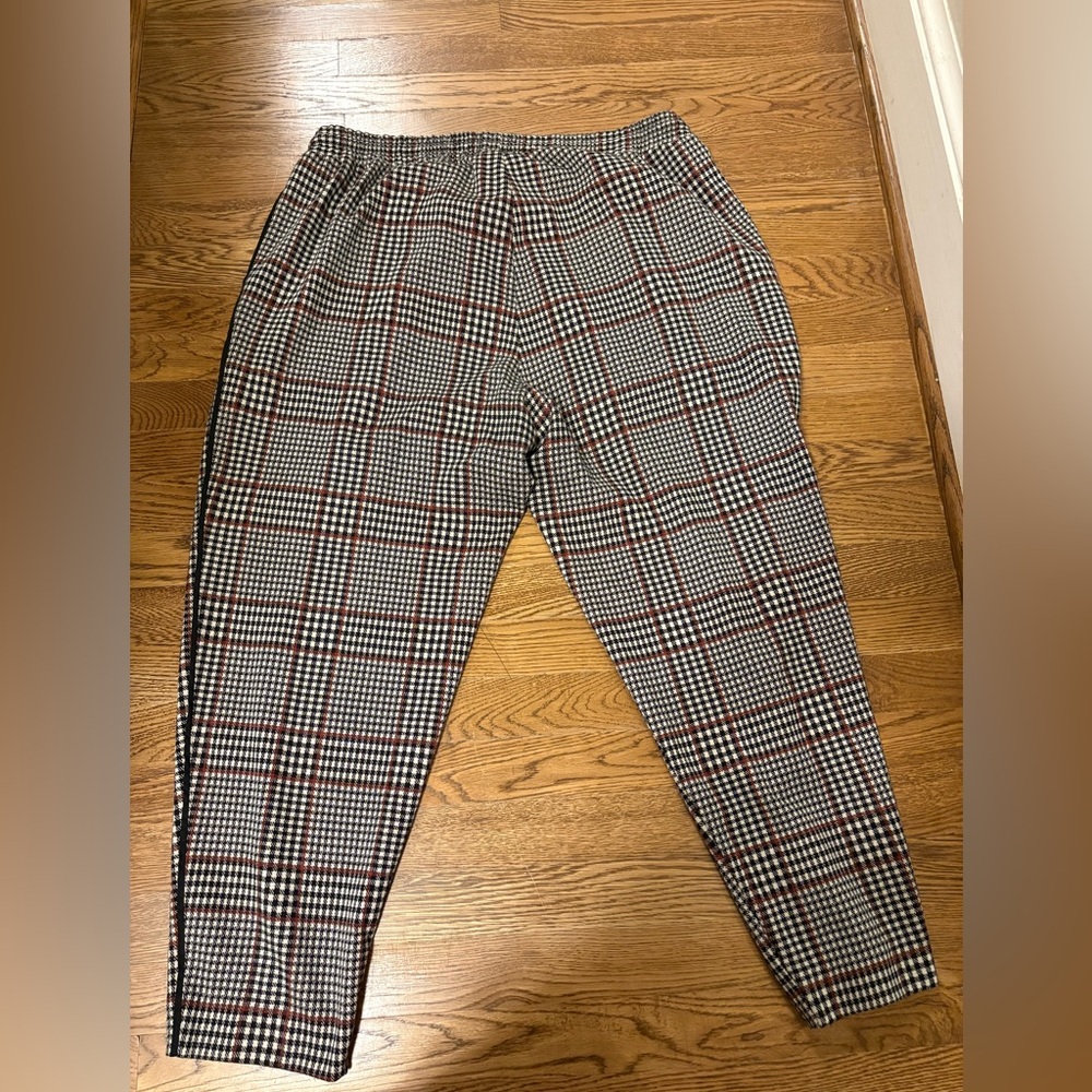 Anthropologie Gray Plaid Ankle Pants with Drawstring Waist - Picture 6 of 6